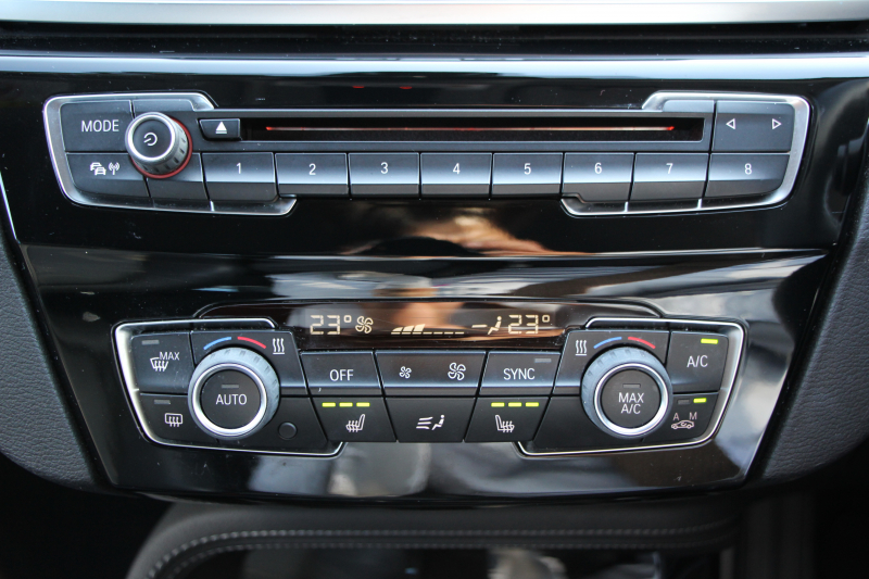 BMW X1 Xdrive18d Xﾗｲﾝ ﾊｲﾗｲﾝ ｱﾄﾞﾊﾞﾝｽﾄﾞｱｸﾃｨﾌﾞｾｰﾌﾃｨP ｺﾝﾌｫｰﾄP 追従ACC HUD ﾋｰﾀｰ黒革 電動ｼｰﾄ LEDﾍｯﾄﾞﾗｲﾄ ﾀｯﾁ画面対応HDDﾅﾋﾞBluetooth接続 Bｶﾒﾗ 電動ﾄﾗﾝｸ 衝突軽減ﾌﾞﾚｰｷ 車線逸脱警告 歩行者警告 Pｱｼｽﾄ 2年保証