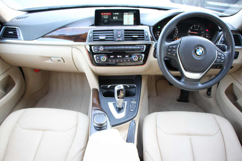 BMW 4シリーズ 420i ｸﾞﾗﾝｸｰﾍﾟﾗｸﾞｼﾞｭｱﾘｰ 後期 真珠色 ﾋｰﾀｰ付ﾍﾞｰｼﾞｭﾚｻﾞｰ 液晶ﾒｰﾀｰ LEDﾍｯﾄﾞﾗｲﾄ&ﾃｰﾙ 追従ACC ﾚｰﾝﾁｪﾝｼﾞ警告 HDDﾅﾋﾞ ﾌﾙｾｸﾞTV  ﾊﾞｯｸｶﾒﾗ 電動ﾄﾗﾝｸ ｽﾏｰﾄｷｰ 2年保証