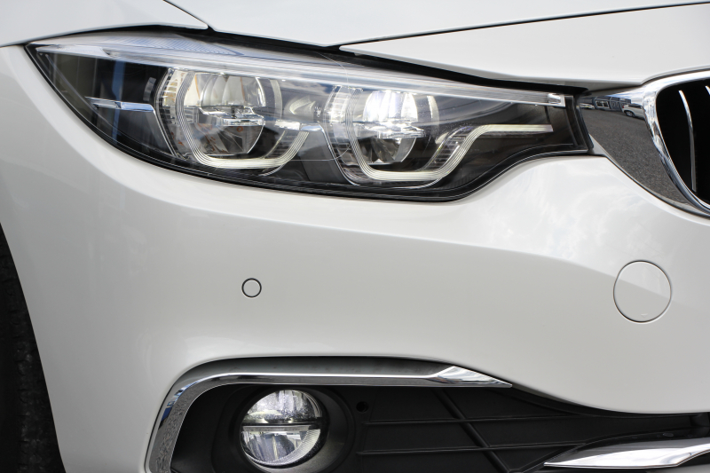 BMW 4シリーズ 420i ｸﾞﾗﾝｸｰﾍﾟﾗｸﾞｼﾞｭｱﾘｰ 後期 真珠色 ﾋｰﾀｰ付ﾍﾞｰｼﾞｭﾚｻﾞｰ LEDﾍｯﾄﾞﾗｲﾄ LEDﾃｰﾙ 液晶ﾒｰﾀｰ 追従ACC iﾄﾞﾗｲﾌﾞHDDﾅﾋﾞﾌﾙｾｸﾞTV 衝突軽減ﾌﾞﾚｰｷ 車線逸脱警告 歩行者警告 電動ﾘｱｹﾞｰﾄ ｱﾝﾋﾞｴﾝﾄﾗｲﾄ ｸﾛｰﾑﾗｲﾝ 2年保証