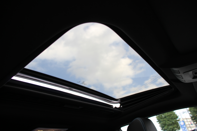 BMW Mシリーズ M2ｸｰﾍﾟMDCT 後期 370馬力 直6ﾀｰﾎﾞｻﾝﾙｰﾌ ﾊｰﾏﾝｶｰﾄﾞﾝ ﾋｰﾀｰ黒革 LEDﾍｯﾄﾞﾗｲﾄ LEDﾃｰﾙ ﾀｯﾁ画面HDDﾅﾋﾞBｶﾒﾗ 専用19AW 専用ﾌﾞﾚｰｷ 衝突軽減ﾌﾞﾚｰｷ 車線逸脱警告 歩行者警告 ﾌﾞﾚｰｷ付ｸﾙｺﾝ ｽﾏｰﾄｷｰ ﾊﾟﾄﾞﾙｼﾌﾄ 2年保証
