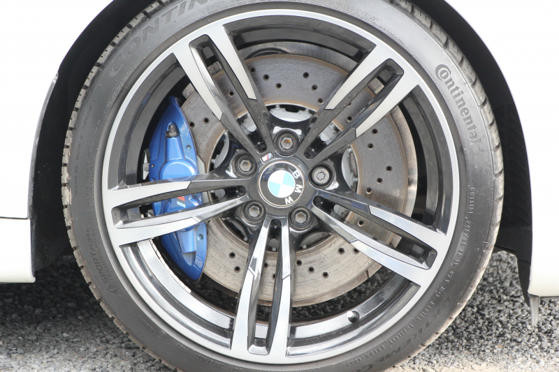 BMW Mシリーズ M2ｸｰﾍﾟMDCT 後期 370馬力 直6ﾀｰﾎﾞｻﾝﾙｰﾌ ﾊｰﾏﾝｶｰﾄﾞﾝ ﾋｰﾀｰ黒革 LEDﾍｯﾄﾞﾗｲﾄ LEDﾃｰﾙ ﾀｯﾁ画面HDDﾅﾋﾞBｶﾒﾗ 専用19AW 専用ﾌﾞﾚｰｷ 衝突軽減ﾌﾞﾚｰｷ 車線逸脱警告 歩行者警告 ﾌﾞﾚｰｷ付ｸﾙｺﾝ ｽﾏｰﾄｷｰ ﾊﾟﾄﾞﾙｼﾌﾄ 2年保証