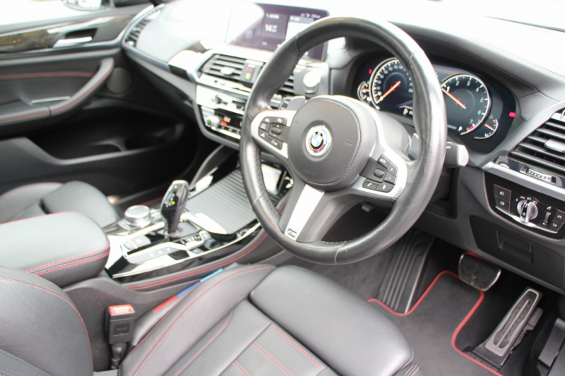 BMW X4 Xdrive30i Mｽﾎﾟｰﾂ ｾﾚｸﾄ&ｲﾉﾍﾞｰｼｮﾝP ﾊﾟﾉﾗﾏｻﾝﾙｰﾌ 全席ﾋｰﾀｰ黒革 ﾊｰﾏﾝｶｰﾄﾞﾝｻｳﾝﾄﾞｼﾞｪｽﾁｬｰC ﾃﾞｨｽﾌﾟﾚｲｷｰ ﾏｸｽﾄﾝﾃﾞｻﾞｲﾝｽﾎﾟｲﾗｰ ｱｯﾌﾟﾙｶｰﾌﾟﾚｲ 追従ACC HUD ﾀｯﾁ画面HDDﾅﾋﾞ360度ｶﾒﾗ LEDﾍｯﾄﾞﾗｲﾄ 電動ﾄﾗﾝｸ 2年保証