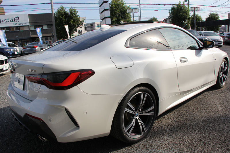 BMW 4シリーズ 420i ｸｰﾍﾟMｽﾎﾟｰﾂ ｻﾝﾙｰﾌ ｺﾆｬｯｸﾚｻﾞｰ Mｽﾎﾟｰﾂｼｰﾄ Individual19AW 真珠色 ﾊｰﾏﾝｶｰﾄﾞﾝ ﾌﾙｾｸﾞTV 360度ｶﾒﾗ LEDﾍｯﾄﾞﾗｲﾄ ｵｰﾄﾊｲﾋﾞｰﾑ ﾀｯﾁ画面HDDﾅﾋﾞ追従ACC 渋滞ﾊﾝｽﾞｵﾌ BMWﾗｲﾌﾞｺｯｸﾋﾟｯﾄ ｱｯﾌﾟﾙｶｰﾌﾟﾚｲ 電動ﾄﾗﾝｸ 2年保証