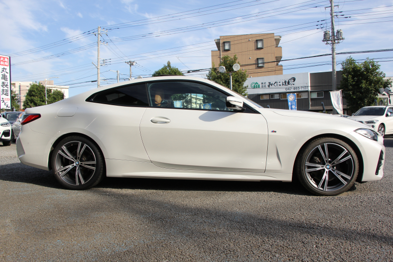 BMW 4シリーズ 420i ｸｰﾍﾟMｽﾎﾟｰﾂ ｻﾝﾙｰﾌ ｺﾆｬｯｸﾚｻﾞｰ Mｽﾎﾟｰﾂｼｰﾄ Individual19AW 真珠色 ﾊｰﾏﾝｶｰﾄﾞﾝ ﾌﾙｾｸﾞTV 360度ｶﾒﾗ LEDﾍｯﾄﾞﾗｲﾄ ｵｰﾄﾊｲﾋﾞｰﾑ ﾀｯﾁ画面HDDﾅﾋﾞ追従ACC 渋滞ﾊﾝｽﾞｵﾌ BMWﾗｲﾌﾞｺｯｸﾋﾟｯﾄ ｱｯﾌﾟﾙｶｰﾌﾟﾚｲ 電動ﾄﾗﾝｸ 2年保証