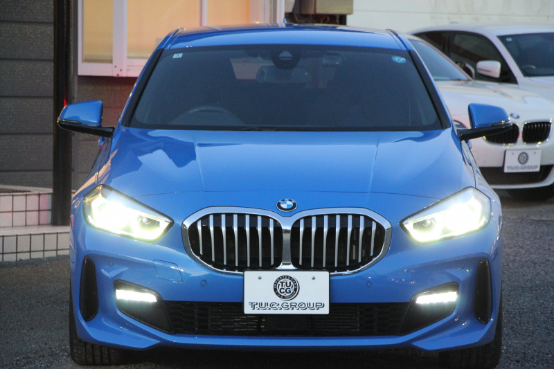 BMW 1シリーズ 118d Mｽﾎﾟｰﾂ MｽﾎﾟｰﾂﾌﾟﾗｽP ｺﾝﾌｫｰﾄP 1ｵｰﾅ Mｽﾎﾟｰﾂｼｰﾄ Mｼｰﾄﾍﾞﾙﾄ Mﾘｱｽﾎﾟｲﾗｰ Mｽﾎﾟｰﾂﾌﾞﾚｰｷ 専用18AW 追従ACC ｱｯﾌﾟﾙｶｰﾌﾟﾚｲ idriveﾅﾋﾞｹﾞｰｼｮﾝP BMWﾗｲﾌﾞｺｯｸﾋﾟｯﾄﾞAI音声会話 電動ﾄﾗﾝｸ 後退ｱｼｽﾄ 2年保証