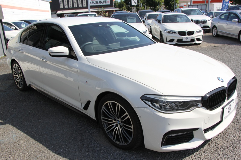 BMW 5シリーズ 523d Mｽﾎﾟｰﾂ ﾊｲﾗｲﾝ ﾃﾞﾋﾞｭｰP 1ｵﾅ 全席ﾋｰﾀｰ黒革 ｿﾌﾄｸﾛｰｽﾞﾄﾞｱ HUD ｼﾞｪｽﾁｬｰC LEDﾍｯﾄﾞﾗｲﾄ ｵｰﾄﾊｲﾋﾞｰﾑ 追従ACC 液晶ﾒｰﾀｰ ﾀｯﾁ画面HDDﾅﾋﾞTV 360度ｶﾒﾗ 電動ﾄﾗﾝｸ 19AW 専用ｴｱﾛ ｽﾏｰﾄｷｰ 2年保証