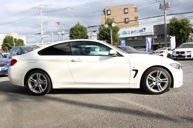 BMW 4シリーズ 420i ｸｰﾍﾟMｽﾎﾟｰﾂ 後期 1ｵｰﾅ LEDﾍｯﾄﾞﾗｲﾄ LEDﾃｰﾙ 追従ACC HDDﾅﾋﾞﾌﾙｾｸﾞTV 液晶ﾒｰﾀｰ 衝突軽減ﾌﾞﾚｰｷ 車線逸脱警告 歩行者警告 ﾚｰﾝﾁｪﾝｼﾞ警告 Bluetooth接続 専用ｴｱﾛ ﾊﾟﾄﾞﾙｼﾌﾄ 2年保証