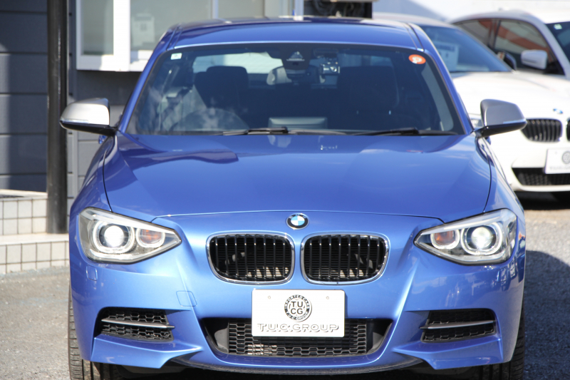 BMW 1シリーズ M135i 直6ﾀｰﾎﾞ320馬力 ﾅｶﾞﾎﾘﾚｰｼﾝｸﾞﾁｬｰｼﾞﾊﾟｲﾌﾟ衝突軽減ﾌﾞﾚｰｷ 車線逸脱警告 歩行者警告 ﾌﾞﾚｰｷ付ｸﾙｺﾝ ﾌﾙｾｸﾞTV Bｶﾒﾗ ｱﾀﾞﾌﾟﾃｨﾌﾞMｻｽ ﾀｯﾁﾊﾟｯﾄﾞ対応HDDﾅﾋﾞ専用ｴｱﾛ 18AW&ﾌﾞﾚｰｷ 左右独立ｵｰﾄｴｱｺﾝ ﾊﾟﾄﾞﾙｼﾌﾄ 2年保証