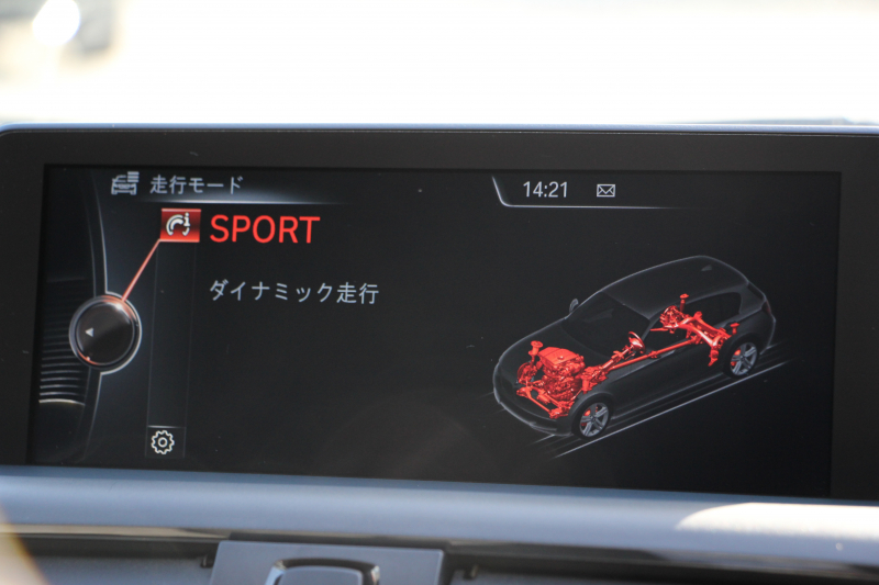 BMW 1シリーズ M135i 直6ﾀｰﾎﾞ320馬力 ﾅｶﾞﾎﾘﾚｰｼﾝｸﾞﾁｬｰｼﾞﾊﾟｲﾌﾟ衝突軽減ﾌﾞﾚｰｷ 車線逸脱警告 歩行者警告 ﾌﾞﾚｰｷ付ｸﾙｺﾝ ﾌﾙｾｸﾞTV Bｶﾒﾗ ｱﾀﾞﾌﾟﾃｨﾌﾞMｻｽ ﾀｯﾁﾊﾟｯﾄﾞ対応HDDﾅﾋﾞ専用ｴｱﾛ 18AW&ﾌﾞﾚｰｷ 左右独立ｵｰﾄｴｱｺﾝ ﾊﾟﾄﾞﾙｼﾌﾄ 2年保証