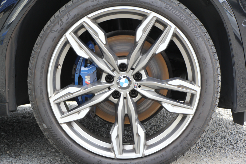 BMW X3 M40d 変更後新ｲﾝﾃﾘｱ ﾊﾟﾉﾗﾏｻﾝﾙｰﾌ BMWﾗｲﾌﾞｺｯｸﾋﾟｯﾄﾞ新HDDﾅﾋﾞｱｯﾌﾟﾙｶｰﾌﾟﾚｲ 3.0Lﾃﾞｨｰｾﾞﾙﾀｰﾎﾞ326馬力 全席ﾋｰﾀｰ茶革 ﾘｱｼｰﾄ可倒調整 ｱﾝﾋﾞｴﾝﾄﾗｲﾄ 360度ｶﾒﾗ 追従ACC HUD LEDﾍｯﾄﾞﾗｲﾄ ｵｰﾄﾊｲﾋﾞｰﾑ 2年保証