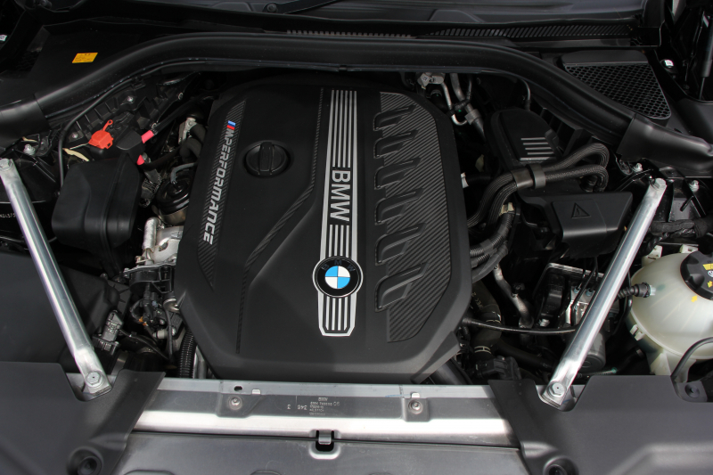 BMW X3 M40d 変更後新ｲﾝﾃﾘｱ ﾊﾟﾉﾗﾏｻﾝﾙｰﾌ BMWﾗｲﾌﾞｺｯｸﾋﾟｯﾄﾞ新HDDﾅﾋﾞｱｯﾌﾟﾙｶｰﾌﾟﾚｲ 3.0Lﾃﾞｨｰｾﾞﾙﾀｰﾎﾞ326馬力 全席ﾋｰﾀｰ茶革 ﾘｱｼｰﾄ可倒調整 ｱﾝﾋﾞｴﾝﾄﾗｲﾄ 360度ｶﾒﾗ 追従ACC HUD LEDﾍｯﾄﾞﾗｲﾄ ｵｰﾄﾊｲﾋﾞｰﾑ 2年保証