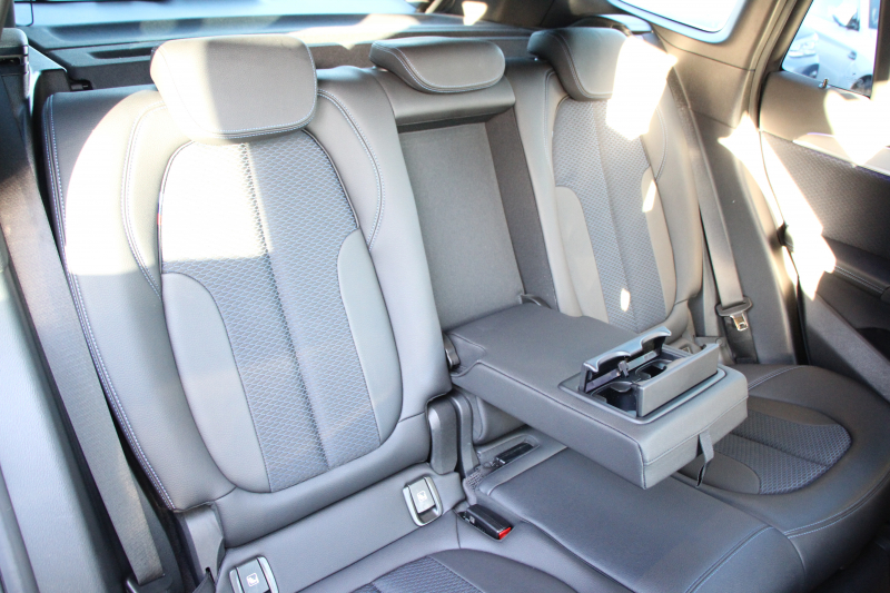 BMW X1 Xdrive18d Mｽﾎﾟｰﾂ 後期 1ｵﾅ 追従ACC LEDﾍｯﾄﾞﾗｲﾄ LEDﾃｰﾙ ﾀｯﾁﾊﾟﾈﾙ対応HDDﾅﾋﾞﾌﾙｾｸﾞTV HDMI入力端子 新ﾒｰﾀｰ Bluetooth接続 Pｱｼｽﾄ 電動ﾄﾗﾝｸ 衝突軽減ﾌﾞﾚｰｷ 車線逸脱警告 歩行者警告 専用ｴｱﾛ 2年保証