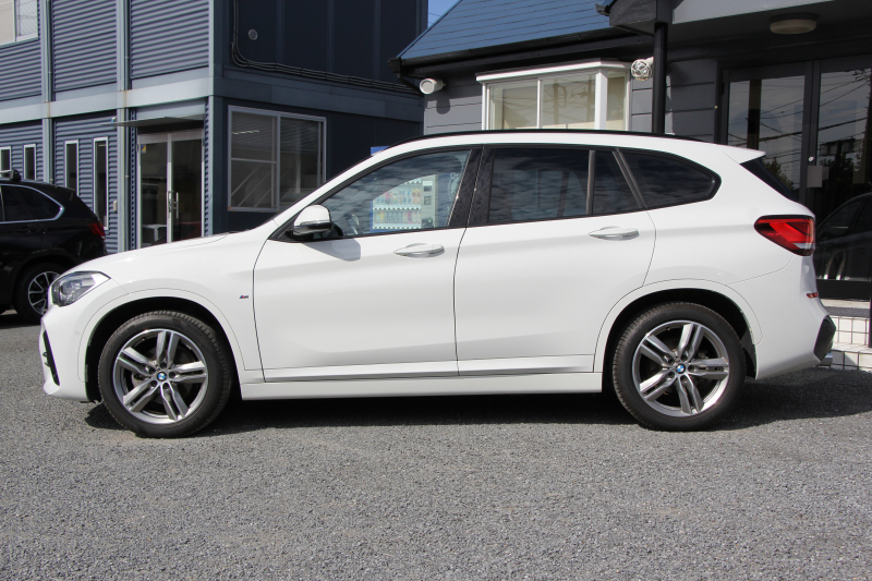 BMW X1 Xdrive18d Mｽﾎﾟｰﾂ 後期 1ｵﾅ 追従ACC LEDﾍｯﾄﾞﾗｲﾄ LEDﾃｰﾙ ﾀｯﾁﾊﾟﾈﾙ対応HDDﾅﾋﾞﾌﾙｾｸﾞTV HDMI入力端子 新ﾒｰﾀｰ Bluetooth接続 Pｱｼｽﾄ 電動ﾄﾗﾝｸ 衝突軽減ﾌﾞﾚｰｷ 車線逸脱警告 歩行者警告 専用ｴｱﾛ 2年保証