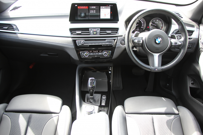 BMW X1 Xdrive18d Mｽﾎﾟｰﾂ 後期 1ｵﾅ 追従ACC LEDﾍｯﾄﾞﾗｲﾄ LEDﾃｰﾙ ﾀｯﾁﾊﾟﾈﾙ対応HDDﾅﾋﾞﾌﾙｾｸﾞTV HDMI入力端子 新ﾒｰﾀｰ Bluetooth接続 Pｱｼｽﾄ 電動ﾄﾗﾝｸ 衝突軽減ﾌﾞﾚｰｷ 車線逸脱警告 歩行者警告 専用ｴｱﾛ 2年保証
