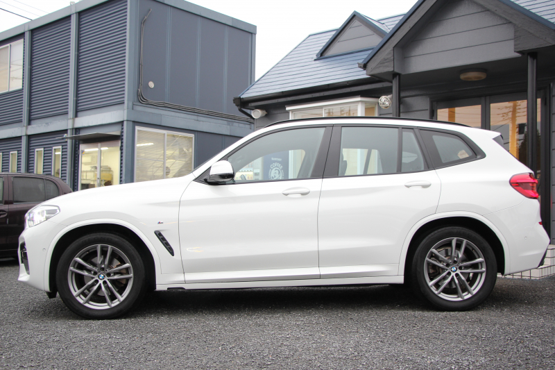 BMW X3 Xdrive20d Mｽﾎﾟｰﾂ ﾊｲﾗｲﾝ 中期 新型式3DA-UZ20 全席ﾋｰﾀｰ黒革 BMWﾗｲﾌﾞｺｯｸﾋﾟｯﾄﾞ変更後ﾀｯﾁ画面HDDﾅﾋﾞTV ｱｯﾌﾟﾙｶｰﾌﾟﾚｲ HUD 360度ｶﾒﾗ 追従ACC ﾘｱｼｰﾄ可倒調整 ｱﾝﾋﾞｴﾝﾄﾗｲﾄ 電動ﾄﾗﾝｸ 2年保証
