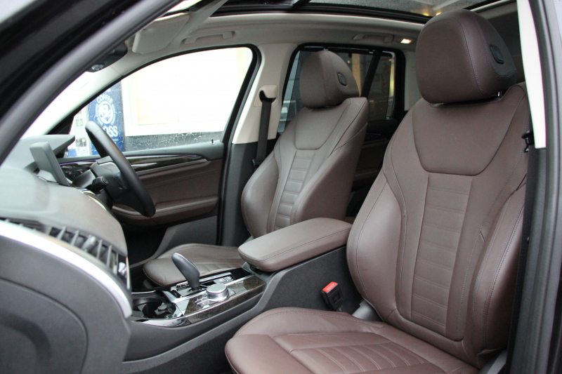 BMW X3 Xdrive20d Xﾗｲﾝ ﾊｲﾗｲﾝ ｾﾚｸﾄP 変更後ﾓﾃﾞﾙ 新ｲﾝﾃﾘｱ ﾊﾟﾉﾗﾏｻﾝﾙｰﾌ 全席ﾋｰﾀｰ茶革 ﾊｰﾏﾝｶｰﾄﾞﾝ BMWﾗｲﾌﾞｺｯｸﾋﾟｯﾄﾞｱｯﾌﾟﾙｶｰﾌﾟﾚｲ ﾘｱｼｰﾄ可倒調整 ｱﾝﾋﾞｴﾝﾄﾗｲﾄ 追従ACC HUD 360度ｶﾒﾗ LEDﾍｯﾄﾞﾗｲﾄ 2年保証