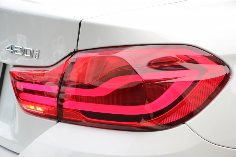 BMW 4シリーズ 420i ｸｰﾍﾟMｽﾎﾟｰﾂ 後期 1ｵｰﾅ LEDﾍｯﾄﾞﾗｲﾄ LEDﾃｰﾙ ｼｰﾄﾋｰﾀｰ 追従ACC HDDﾅﾋﾞﾌﾙｾｸﾞTV 液晶ﾒｰﾀｰ 衝突軽減ﾌﾞﾚｰｷ 車線逸脱警告 歩行者警告 ﾚｰﾝﾁｪﾝｼﾞ警告 Bluetooth接続 専用ｴｱﾛ ﾊﾟﾄﾞﾙｼﾌﾄ 2年保証