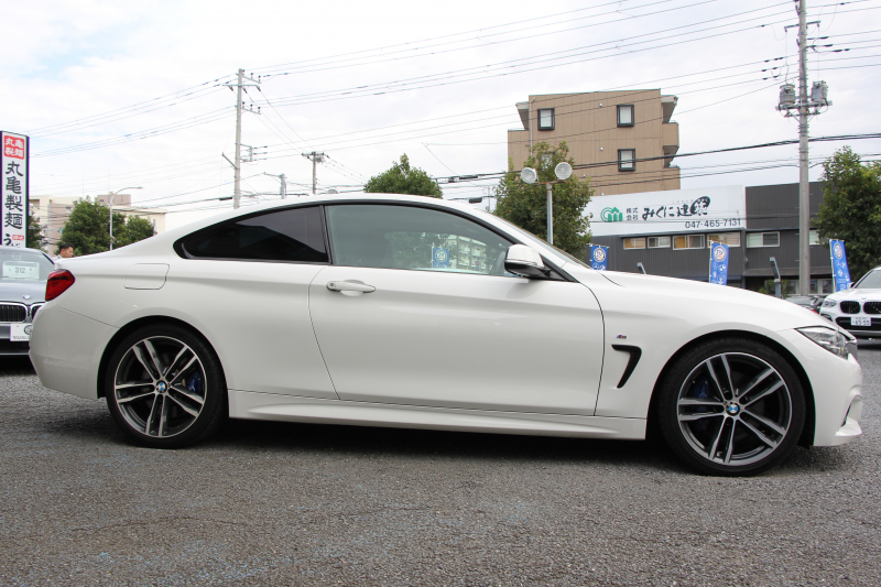 BMW 4シリーズ 420i ｸｰﾍﾟMｽﾎﾟｰﾂ 後期 1ｵｰﾅ LEDﾍｯﾄﾞﾗｲﾄ LEDﾃｰﾙ ｼｰﾄﾋｰﾀｰ 追従ACC HDDﾅﾋﾞﾌﾙｾｸﾞTV 液晶ﾒｰﾀｰ 衝突軽減ﾌﾞﾚｰｷ 車線逸脱警告 歩行者警告 ﾚｰﾝﾁｪﾝｼﾞ警告 Bluetooth接続 専用ｴｱﾛ ﾊﾟﾄﾞﾙｼﾌﾄ 2年保証