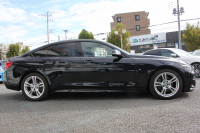 BMW 4シリーズ 420i ｸﾞﾗﾝｸｰﾍﾟMｽﾎﾟｰﾂ 最終ﾓﾃﾞﾙ 1ｵｰﾅ ｺﾆｬｯｸﾚｻﾞｰ ｼｰﾄﾋｰﾀｰ ﾀｯﾁ画面HDDﾅﾋﾞﾌﾙｾｸﾞTV 新型ﾙｰﾑﾐﾗｰ 液晶ﾒｰﾀｰ ﾍｷｻｺﾞﾅﾙLEDﾍｯﾄﾞﾗｲﾄ&ﾃｰﾙ 追従ACC ﾚｰﾝﾁｪﾝｼﾞ警告 ﾊﾟﾄﾞﾙｼﾌﾄ 衝突軽減ﾌﾞﾚｰｷ 車線逸脱警告 歩行者警告 電動Rｹﾞｰﾄ 2年保証