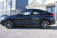 BMW X4 XDrive28i Mｽﾎﾟｰﾂ ｱｽﾘｰﾄP 最終ﾓﾃﾞﾙ ☆期間限定掲載☆NEWﾃﾞｻﾞｲﾝｽﾃｱ ﾋｰﾀｰ茶革 追従ACC ﾚｰﾝﾁｪﾝｼﾞ警告 新HDDﾅﾋﾞTV ｵﾌﾟｼｮﾝ20AW LEDﾍｯﾄﾞﾗｲﾄ&ﾌｫｸﾞ360度ｶﾒﾗ 電動ﾄﾗﾝｸ 衝突軽減ﾌﾞﾚｰｷ 車線逸脱警告 歩行者警告 2年保証