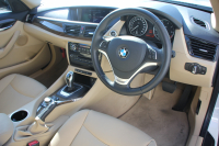 BMW X1 SDrive20i ﾌｧｯｼｮﾆｽﾀ 300台限定車 1ｵｰﾅ 後期LCI ﾍﾞｰｼﾞｭﾚｻﾞｰ ｼｰﾄﾋｰﾀｰ 直噴ﾀｰﾎﾞ8速AT 専用18AW iﾄﾞﾗｲﾌﾞHDDﾅﾋﾞBｶﾒﾗ ｽﾏｰﾄｷｰ ｷｾﾉﾝ ﾐﾗｰETC ｱｲﾄﾞﾘﾝｸﾞｽﾄｯﾌﾟ電動ﾊﾟﾜｰｽﾃｱﾘﾝｸﾞｸﾛｰﾑﾗｲﾝｴｸｽﾃﾘｱ ｳｯﾄﾞﾊﾟﾈﾙ 2年保証