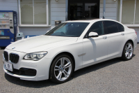 BMW 7シリーズ 740i Mｽﾎﾟｰﾂ ﾌﾟﾗｽP 後期☆期間限定掲載☆ｻﾝﾙｰﾌ 全席ﾋｰﾀｰ黒革 LEDﾍｯﾄﾞﾗｲﾄ 液晶ﾒｰﾀｰ N55新ｴﾝｼﾞﾝ 8速AT 320馬力 全ﾄﾞｱｿﾌﾄｸﾛｰｽﾞ電動ﾄﾗﾝｸ ｸﾙｺﾝ 20AW 専用ｴｱﾛ HDDﾅﾋﾞﾌﾙｾｸﾞTV Bｶﾒﾗ ｽﾏｰﾄｷｰ ﾊﾟﾄﾞﾙｼﾌﾄ 2年保証