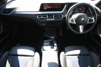 BMW 2シリーズ 218d ｸﾞﾗﾝｸｰﾍﾟMｽﾎﾟｰﾂ Edition Joy+ 1ｵｰﾅ ﾅﾋﾞｹﾞｰｼｮﾝP BMWﾗｲﾌﾞｺｯｸﾋﾟｯﾄ ｱｯﾌﾟﾙｶｰﾌﾟﾚｲ AI音声会話 置くだけ充電 後退ｱｼｽﾄ 追従ACC LEDﾍｯﾄﾞﾗｲﾄ ﾊｰﾌﾚｻﾞｰ電動ｼｰﾄ ｼｰﾄﾒﾓﾘ‐ 専用ｴｱﾛ 18AW 8速AT ｽﾏｰﾄｷｰ 2.0Lﾃﾞｨｰｾﾞﾙﾀｰﾎﾞ2年保証