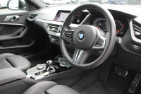 BMW 2シリーズ M235i ｸﾞﾗﾝｸｰﾍﾟXdrive 4WD 1ｵｰﾅ 本革仕様 ﾋｰﾀｰ黒革 Mｽﾎﾟｰﾂｼｰﾄ 306馬力 Eibach車高調 BBS18AW 3Ddesign&ﾏｯｸｽﾄﾝﾃﾞｻﾞｲﾝｴｱﾛ Mｼｰﾄﾍﾞﾙﾄ 追従ACC 後退ｱｼｽﾄ ﾗｲﾌﾞｺｯｸﾋﾟｯﾄ ｱｯﾌﾟﾙｶｰﾌﾟﾚｲ 置くだけ充電 LEDﾍｯﾄﾞﾗｲﾄ 2年保証