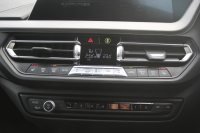 BMW 2シリーズ M235i ｸﾞﾗﾝｸｰﾍﾟXdrive 4WD ﾌﾟﾗｽﾊﾟｯｹｰｼﾞ1ｵｰﾅ 本革仕様 ﾋｰﾀｰ黒革 ｱﾀﾞﾌﾟﾃｨﾌﾞｻｽ Mｽﾎﾟｰﾂｼｰﾄ 306馬力 Mｼｰﾄﾍﾞﾙﾄ 追従ACC 後退ｱｼｽﾄ ﾗｲﾌﾞｺｯｸﾋﾟｯﾄ ｱｯﾌﾟﾙｶｰﾌﾟﾚｲ 置くだけ充電 LEDﾍｯﾄﾞﾗｲﾄ 2年保証