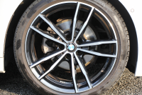 BMW 3シリーズ 320i Mｽﾎﾟｰﾂ ｺﾝﾌｫｰﾄ&ﾃﾞﾋﾞｭｰP 真珠色 ｻﾝﾙｰﾌ ﾋｰﾀｰ黒革 ｵﾌﾟｼｮﾝ19AW LEDﾍｯﾄﾞﾗｲﾄ DｱｼｽﾄPRO 追従ACC ｽﾃｱﾘﾝｸﾞ&ﾚｰﾝｱｼｽﾄ BMWﾗｲﾌﾞｺｯｸﾋﾟｯﾄ 電動ﾄﾗﾝｸ ｱｯﾌﾟﾙｶｰﾌﾟﾚｲ HDDﾅﾋﾞﾜｲﾔﾚｽ充電 Hifiｽﾋﾟｰｶｰ 2年保証