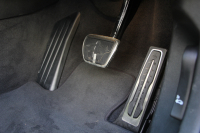 BMW 5シリーズ 530i Mｽﾎﾟｰﾂ 型式変更後ﾓﾃﾞﾙ 高出力 252馬力 新液晶ﾒｰﾀｰ 全ﾋｰﾀｰ黒革 追従ACC HUD ｽﾃｱﾘﾝｸﾞｻﾎﾟｰﾄ ﾀｯﾁ画面ﾅﾋﾞTV 360度ﾊﾟﾉﾗﾏｶﾒﾗ ｱｸﾃｨﾌﾞPDC緊急ﾌﾞﾚｰｷ LEDﾍｯﾄﾞﾗｲﾄ ｵｰﾄﾊｲﾋﾞｰﾑ 電動ﾄﾗﾝｸ 2年保証