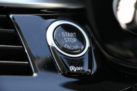 BMW 5シリーズ 530i ﾗｸﾞｼﾞｭｱﾘｰ ｲﾉﾍﾞｰｼｮﾝP 1ｵｰﾅ 真珠色 HUD ﾃﾞｨｽﾌﾟﾚｲｷｰ ﾘﾓｰﾄﾊﾟｰｷﾝｸﾞｼﾞｪｽﾁｬｰC 全ﾋｰﾀｰ黒革 追従ACC ｽﾃｱﾘﾝｸﾞｻﾎﾟｰﾄ LEDﾍｯﾄﾞﾗｲﾄ ｵｰﾄﾊｲﾋﾞｰﾑ ﾀｯﾁ画面HDDﾅﾋﾞTV 360度ｶﾒﾗ 電動ﾄﾗﾝｸ PDC緊急ﾌﾞﾚｰｷ 2年保証