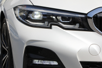 BMW 3シリーズ 320i Mｽﾎﾟｰﾂ ﾊｲﾗｲﾝ ｺﾝﾌｫｰﾄP 1ｵｰﾅ ﾋｰﾀｰ黒革 ﾗﾝﾊﾞｰｻﾎﾟｰﾄ ｵﾌﾟｼｮﾝ19AW 電動ﾄﾗﾝｸ Hifiｽﾋﾟｰｶｰ HUD 真珠色 BMWﾗｲﾌﾞｺｯｸﾋﾟｯﾄ 置くだけ充電 LEDﾍｯﾄﾞﾗｲﾄ ｱﾝﾋﾞｴﾝﾄﾗｲﾄ 追従ACC ｽﾃｱﾘﾝｸﾞｻﾎﾟｰﾄ ｱｯﾌﾟﾙｶｰﾌﾟﾚｲ ﾀｯﾁ画面ﾅﾋﾞ2年保証