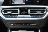 BMW 3シリーズ 320i Mｽﾎﾟｰﾂ ﾊｲﾗｲﾝ ｺﾝﾌｫｰﾄP 1ｵｰﾅ ﾋｰﾀｰ黒革 ﾗﾝﾊﾞｰｻﾎﾟｰﾄ ｵﾌﾟｼｮﾝ19AW 電動ﾄﾗﾝｸ Hifiｽﾋﾟｰｶｰ HUD 真珠色 BMWﾗｲﾌﾞｺｯｸﾋﾟｯﾄ 置くだけ充電 LEDﾍｯﾄﾞﾗｲﾄ ｱﾝﾋﾞｴﾝﾄﾗｲﾄ 追従ACC ｽﾃｱﾘﾝｸﾞｻﾎﾟｰﾄ ｱｯﾌﾟﾙｶｰﾌﾟﾚｲ ﾀｯﾁ画面ﾅﾋﾞ2年保証