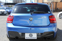 BMW 1シリーズ M135i ﾊﾟｰｷﾝｸﾞｻﾎﾟｰﾄP 320馬力 直6ﾀｰﾎﾞｱﾀﾞﾌﾟﾃｨﾌﾞMｻｽ 専用ﾌﾞﾚｰｷ iﾄﾞﾗｲﾌﾞHDDﾅﾋﾞDVD再生 ﾐｭｰｼﾞｯｸｻｰﾊﾞｰ Bluetoothｵｰﾃﾞｨｵ ﾊﾟﾄﾞﾙｼﾌﾄ 専用ﾌﾞﾚｰｷ 専用18AW 8速AT 専用ｴｱﾛ ｽﾏｰﾄｷｰ 2年保証