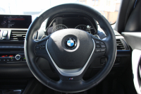 BMW 1シリーズ M135i ﾊﾟｰｷﾝｸﾞｻﾎﾟｰﾄP 320馬力 直6ﾀｰﾎﾞｱﾀﾞﾌﾟﾃｨﾌﾞMｻｽ 専用ﾌﾞﾚｰｷ iﾄﾞﾗｲﾌﾞHDDﾅﾋﾞDVD再生 ﾐｭｰｼﾞｯｸｻｰﾊﾞｰ Bluetoothｵｰﾃﾞｨｵ ﾊﾟﾄﾞﾙｼﾌﾄ 専用ﾌﾞﾚｰｷ 専用18AW 8速AT 専用ｴｱﾛ ｽﾏｰﾄｷｰ 2年保証