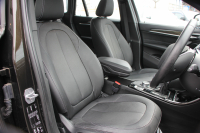 BMW X1 X1 Xdrive25i Xﾗｲﾝ ﾊｲﾗｲﾝ 4WD 希少色 高出力231馬力 ﾋｰﾀｰ黒革 電動ｼｰﾄ&ﾒﾓﾘｰ 追従ACC LEDﾍｯﾄﾞﾗｲﾄ 電動ﾄﾗﾝｸ ｽﾏｰﾄｷｰ Pｱｼｽﾄ ｵﾌﾟｼｮﾝ19AW 衝突軽減ﾌﾞﾚｰｷ 車線逸脱警告 歩行者警告 2年保証