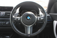 BMW 2シリーズ M235i ｸｰﾍﾟ1ｵｰﾅ Mﾊﾟﾌｫｰﾏﾝｽﾏﾌﾗｰ 3Dﾃﾞｻﾞｲﾝﾌﾛﾝﾄｽﾎﾟｲﾗｰ 直6ﾀｰﾎﾞ326馬力 可変Mｻｽ 専用ﾌﾞﾚｰｷ 18AW 衝突軽減ﾌﾞﾚｰｷ 車線逸脱警告 歩行者警告 ﾌﾞﾚｰｷ付ｸﾙｺﾝ Bｶﾒﾗ HDDﾅﾋﾞBluetooth接続 ｽﾏｰﾄｷｰ ﾊﾟﾄﾞﾙｼﾌﾄ 8速AT ECOPROﾓｰﾄﾞ2年保証