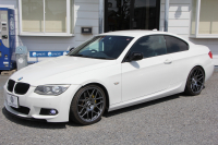 BMW 3シリーズ 325i ｸｰﾍﾟMｽﾎﾟｰﾂｴﾃﾞｨｼｮﾝ 限定車 最終直噴 1ｵｰﾅ 直6自然吸気 ﾋｰﾀｰ黒革 NEEZ19AW ｽﾊﾟｽﾌﾟ4本出しﾏﾌﾗｰ 3Dﾃﾞｻﾞｲﾝ車高調 MPerformanceﾌﾞﾚｰｷ HDDﾅﾋﾞﾌﾙｾｸﾞTV Bｶﾒﾗ LEDﾗｲﾄｴﾚﾒﾝﾄ ｽﾏｰﾄｷｰ ﾌﾞﾗｯｸｸﾞﾘﾙ ﾌﾛﾝﾄｽﾎﾟｲﾗｰ 2年保証