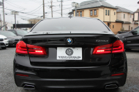 BMW 5シリーズ 523d ｴﾃﾞｨｼｮﾝﾐｯｼｮﾝｲﾝﾎﾟｯｼﾌﾞﾙ 特別仕様車 HUD ﾊｰﾏﾝｶｰﾄﾞﾝ 専用ﾌﾞﾗｯｸAW 追従ACC ｽﾃｱﾘﾝｸﾞｻﾎﾟｰﾄ LEDﾍｯﾄﾞﾗｲﾄ ｵｰﾄﾊｲﾋﾞｰﾑ ﾀｯﾁ画面HDDﾅﾋﾞTV 360度ﾊﾟﾉﾗﾏｶﾒﾗ Pｱｼｽﾄﾌﾟﾗｽ 電動ﾄﾗﾝｸ ｽﾏｰﾄｷｰ 2年保証