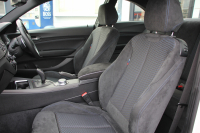 BMW 2シリーズ M240i ｸｰﾍﾟ後期 Mﾊﾟﾌｫｰﾏﾝｽｴｱﾛ仕様 ﾌﾛﾝﾄ&ｻｲﾄﾞｽﾎﾟｲﾗｰ ﾘｱﾃﾞｨﾌｭｰｻﾞｰ ｶｰﾎﾞﾝｲﾝﾃﾘｱ 直6ﾀｰﾎﾞ340馬力 可変Mｻｽ ｼﾞｪｯﾄﾌﾞﾗｯｸ18AW LEDﾍｯﾄﾞﾗｲﾄ&ﾃｰﾙ ﾀｯﾁﾊﾟﾈﾙ対応ﾅﾋﾞ新ﾙｰﾑﾐﾗｰ 追従ACC 衝突軽減ﾌﾞﾚｰｷ ｼｰﾄﾋｰﾀｰ 2年保証