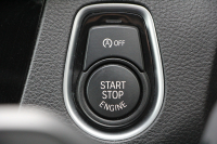 BMW 2シリーズ M240i ｸｰﾍﾟ後期 Mﾊﾟﾌｫｰﾏﾝｽｴｱﾛ仕様 ﾌﾛﾝﾄ&ｻｲﾄﾞｽﾎﾟｲﾗｰ ﾘｱﾃﾞｨﾌｭｰｻﾞｰ ｶｰﾎﾞﾝｲﾝﾃﾘｱ 直6ﾀｰﾎﾞ340馬力 可変Mｻｽ ｼﾞｪｯﾄﾌﾞﾗｯｸ18AW LEDﾍｯﾄﾞﾗｲﾄ&ﾃｰﾙ ﾀｯﾁﾊﾟﾈﾙ対応ﾅﾋﾞ新ﾙｰﾑﾐﾗｰ 追従ACC 衝突軽減ﾌﾞﾚｰｷ ｼｰﾄﾋｰﾀｰ 2年保証