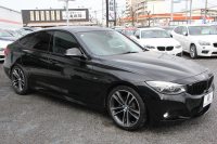 BMW 3シリーズ 320d Xdrive ｸﾞﾗﾝﾂｰﾘｽﾓ Mｽﾎﾟｰﾂ 後期LCI 追従ACC LEDﾍｯﾄﾞﾗｲﾄ&LEDﾃｰﾙ ﾚｰﾝﾁｪﾝｼﾞ警告 衝突軽減ﾌﾞﾚｰｷ 車線逸脱警告 歩行者警告 ｼｰﾄﾋｰﾀｰ ﾀｯﾁ画面HDDﾅﾋﾞBｶﾒﾗ TOPﾋﾞｭｰｶﾒﾗ ｻｲﾄﾞﾋﾞｭｰｶﾒﾗ ｱｲﾊﾞｯﾊｻｽ 2年保証