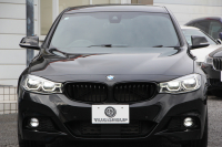 BMW 3シリーズ 320d Xdrive ｸﾞﾗﾝﾂｰﾘｽﾓ Mｽﾎﾟｰﾂ 後期LCI 追従ACC LEDﾍｯﾄﾞﾗｲﾄ&LEDﾃｰﾙ ﾚｰﾝﾁｪﾝｼﾞ警告 衝突軽減ﾌﾞﾚｰｷ 車線逸脱警告 歩行者警告 ｼｰﾄﾋｰﾀｰ ﾀｯﾁ画面HDDﾅﾋﾞBｶﾒﾗ TOPﾋﾞｭｰｶﾒﾗ ｻｲﾄﾞﾋﾞｭｰｶﾒﾗ ｱｲﾊﾞｯﾊｻｽ 2年保証
