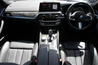 BMW 5シリーズ 523d Mｽﾎﾟｰﾂ ﾊｲﾗｲﾝ 1ｵｰﾅ 全ﾋｰﾀｰ黒革 HUD 新ﾃﾞｻﾞｲﾝ液晶ﾒｰﾀｰ LEDﾍｯﾄﾞﾗｲﾄ ｵｰﾄﾊｲﾋﾞｰﾑ 追従ACC ﾚｰﾝﾁｪﾝｼﾞ警告 ｽﾃｱﾘﾝｸﾞｻﾎﾟｰﾄ 電動ﾄﾗﾝｸ ﾀｯﾁ画面HDDﾅﾋﾞTV 360度ｶﾒﾗ 専用ｴｱﾛ 19AW 2年保証