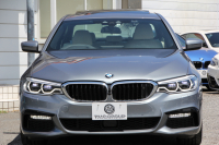 BMW 5シリーズ 540i Xdrive Mｽﾎﾟｰﾂ 4WD 1ｵｰﾅ ｻﾝﾙｰﾌ ﾅｲﾄﾋﾞｼﾞｮﾝ 直6ﾀｰﾎﾞ340馬力 DDCｻｽ ｺﾝﾌｫｰﾄ&ｲﾉﾍﾞｰｼｮﾝP ｱｲﾎﾞﾘｰﾚｻﾞｰ 全ﾋｰﾀｰ ﾏｯｻｰｼﾞﾍﾞﾝﾁﾚｰﾀｰ ﾃﾞｨｽﾌﾟﾚｲｷｰ ﾘﾓｰﾄP ﾊｰﾏﾝｶｰﾄﾞﾝ 液晶ﾒｰﾀｰ HUD 追ACC LED/H ﾀｯﾁ画面ﾅﾋﾞ2年保証