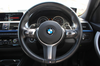 BMW 3シリーズ 320i Mｽﾎﾟｰﾂ 後期LCI 変更後新ｴﾝｼﾞﾝ ﾚﾑｽﾏﾌﾗｰ LEDﾍｯﾄﾞﾗｲﾄ&ﾃｰﾙ 追従ACC 衝突軽減ﾌﾞﾚｰｷ 車線逸脱警告 歩行者警告 ﾀｯﾁﾊﾟｯﾄﾞ対応HDDﾅﾋﾞBｶﾒﾗ ｽﾏｰﾄｷｰ Bluetooth接続 ﾊﾟﾄﾞﾙｼﾌﾄ 2年保証