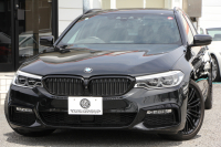 BMW 5シリーズ 523d ﾂｰﾘﾝｸﾞｴﾃﾞｨｼｮﾝﾐｯｼｮﾝｲﾝﾎﾟｯｼﾌﾞﾙ 特別仕様車 ﾅｲﾄﾌﾞﾙｰﾚｻﾞｰ HUD ﾊｰﾏﾝｶｰﾄﾞﾝ 追従ACC ｽﾃｱﾘﾝｸﾞｻﾎﾟｰﾄ ﾀｯﾁ画面HDDﾅﾋﾞTV LEDﾍｯﾄﾞﾗｲﾄ ｵｰﾄﾊｲﾋﾞｰﾑ 電動ﾘｱｹﾞｰﾄ 360度ｶﾒﾗ 全席ﾋｰﾀｰ ﾌﾞﾗｯｸ19AW 2年保証