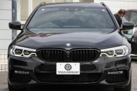 BMW 5シリーズ 523d ﾂｰﾘﾝｸﾞｴﾃﾞｨｼｮﾝﾐｯｼｮﾝｲﾝﾎﾟｯｼﾌﾞﾙ 特別仕様車 ﾅｲﾄﾌﾞﾙｰﾚｻﾞｰ HUD ﾊｰﾏﾝｶｰﾄﾞﾝ 追従ACC ｽﾃｱﾘﾝｸﾞｻﾎﾟｰﾄ ﾀｯﾁ画面HDDﾅﾋﾞTV LEDﾍｯﾄﾞﾗｲﾄ ｵｰﾄﾊｲﾋﾞｰﾑ 電動ﾘｱｹﾞｰﾄ 360度ｶﾒﾗ 全席ﾋｰﾀｰ ﾌﾞﾗｯｸ19AW 2年保証