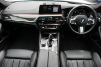 BMW 5シリーズ 530i ﾂｰﾘﾝｸﾞMｽﾎﾟｰﾂ ｾﾚｸﾄP 1ｵｰﾅ ﾊﾟﾉﾗﾏｻﾝR ﾊｰﾏﾝｶｰﾄﾞﾝ 4ｿﾞｰﾝAC 252馬力 全ﾋｰﾀｰ黒革 HUD 追従ACC ｽﾃｱﾘﾝｸﾞｻﾎﾟｰﾄ 液晶ﾒｰﾀｰ LEDﾍｯﾄﾞﾗｲﾄ ｵｰﾄﾊｲﾋﾞｰﾑ Pｱｼｽﾄﾌﾟﾗｽ ﾀｯﾁ画面ﾅﾋﾞ電動ﾄﾗﾝｸ 19AW Mｽﾎﾟｰﾂﾌﾞﾚｰｷ 2年保証